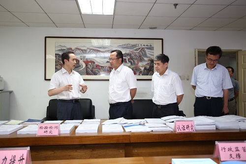 市場監(jiān)管總局唐軍副局長到研究所調(diào)研指導(dǎo)工作