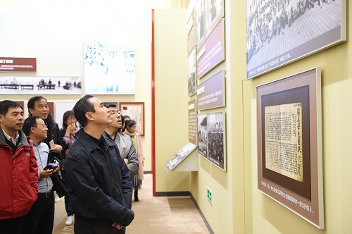 市場監(jiān)管總局認證認可技術研究中心黨總支組織參觀慶祝中華人民共和國成立70周年大型成就展